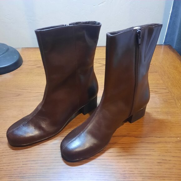Elites By Walking Cradles Elites Merlin Brown Leather Boots, Size 6 1/2 N - Picture 1 of 4